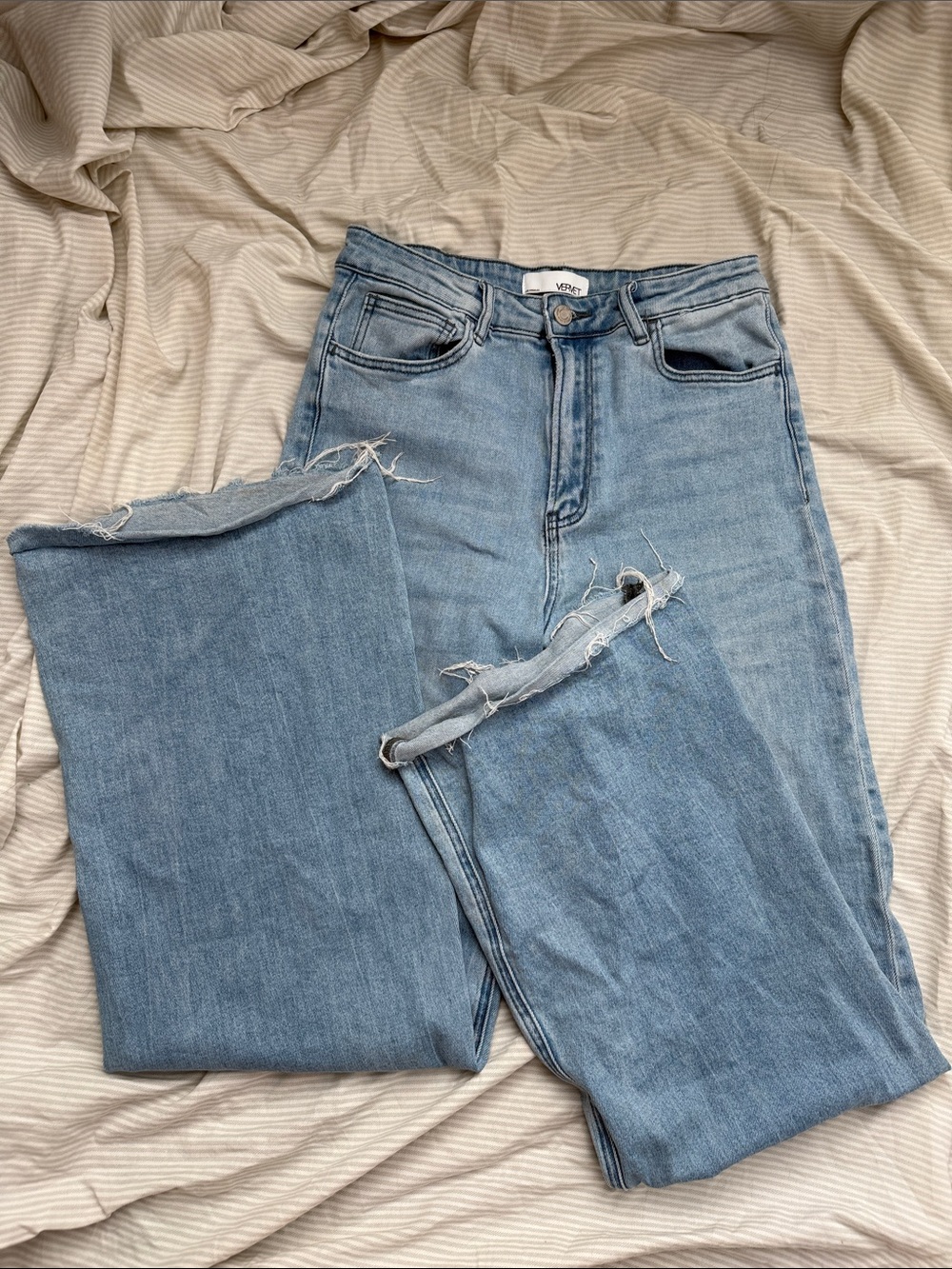 VERVET BY FLYING MONKEY Light Blue Distressed Straight Jeans